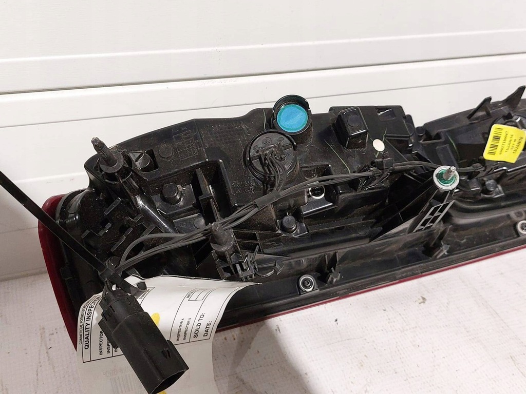 фото №7, Chevrolet camaro 2016 задня сторона права лампа задня