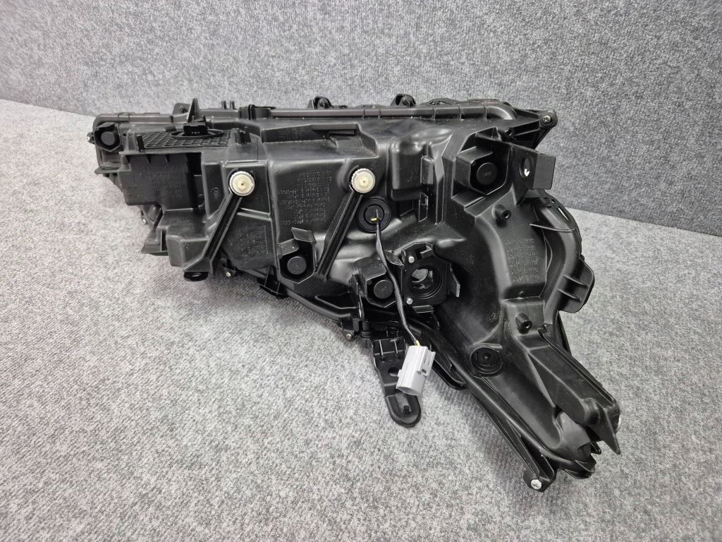 Фара фара передняя перед левая - lexus es vii full led 2018- Цена