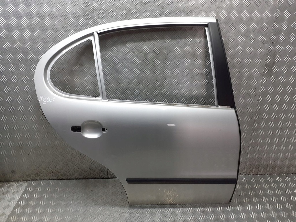 фото №1, Дверь правый задняя seat toledo ii ls7n
