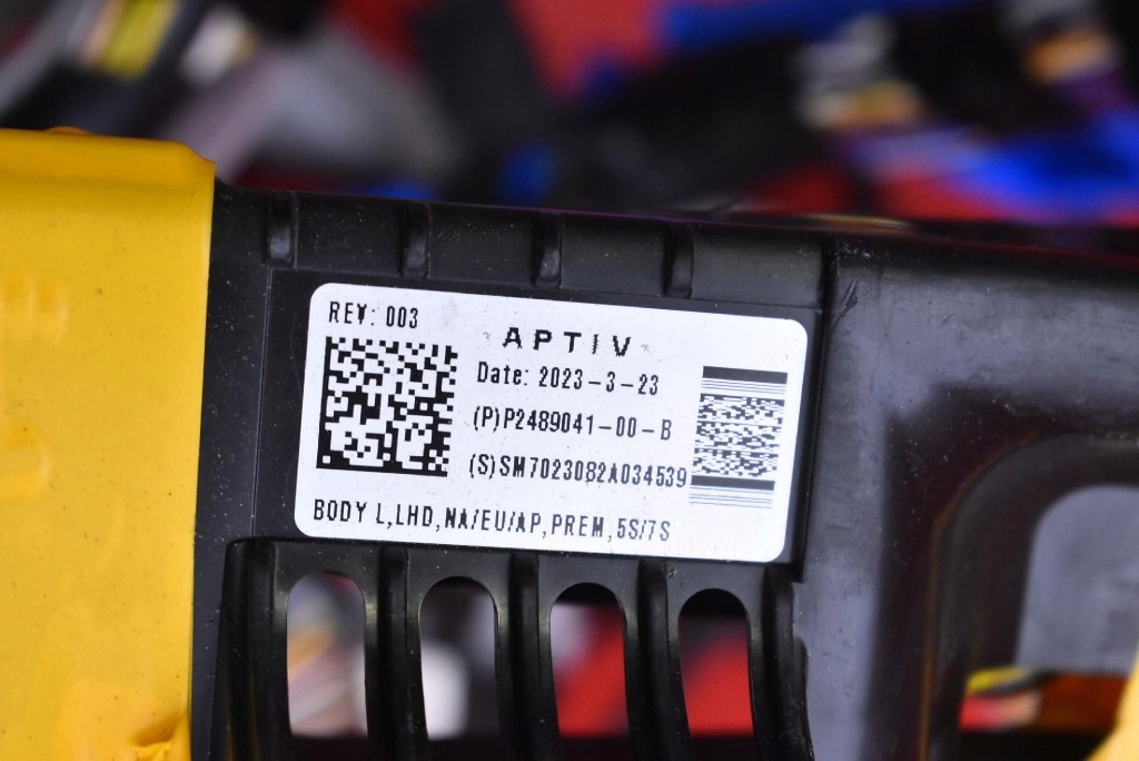 Жгут электропроводка салона 1521342-00-b tesla model y 78.4 kwh 514 km 20- Киев