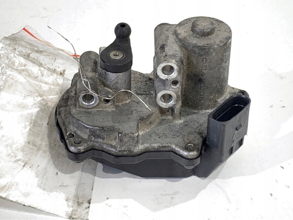 фото №1, Регулятор крышка коллектор audi a5 8t 059129086l 3.0 240km 07-17 блок управления