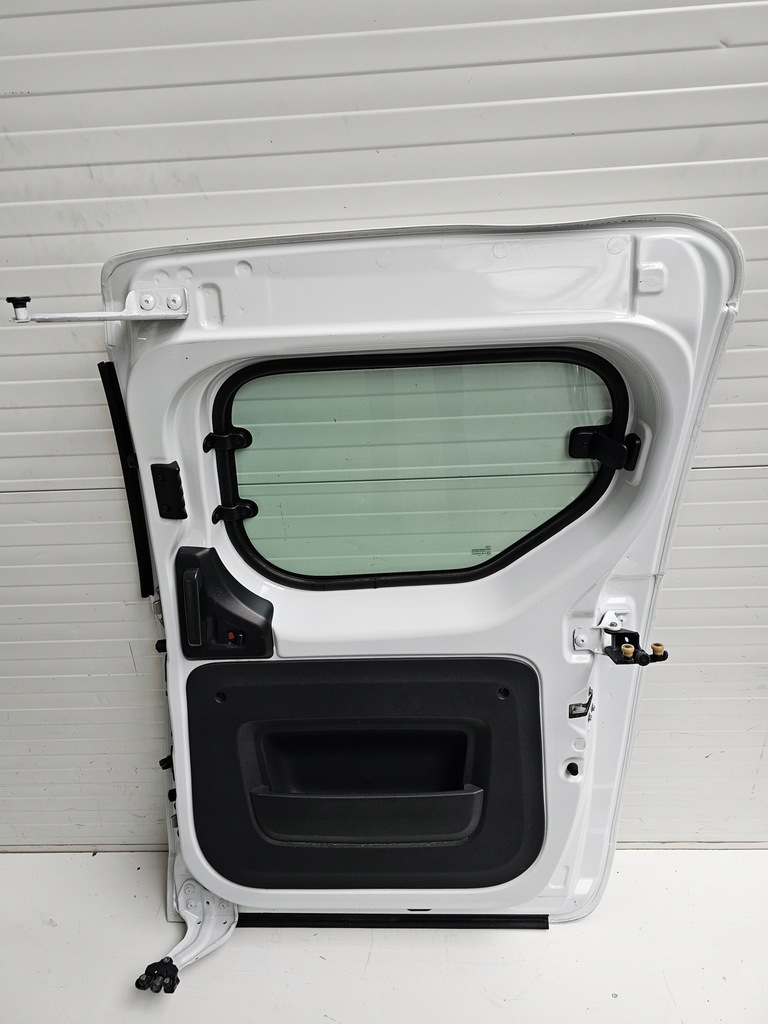 фото №9, Двері бічний зсувні праве dacia dokker