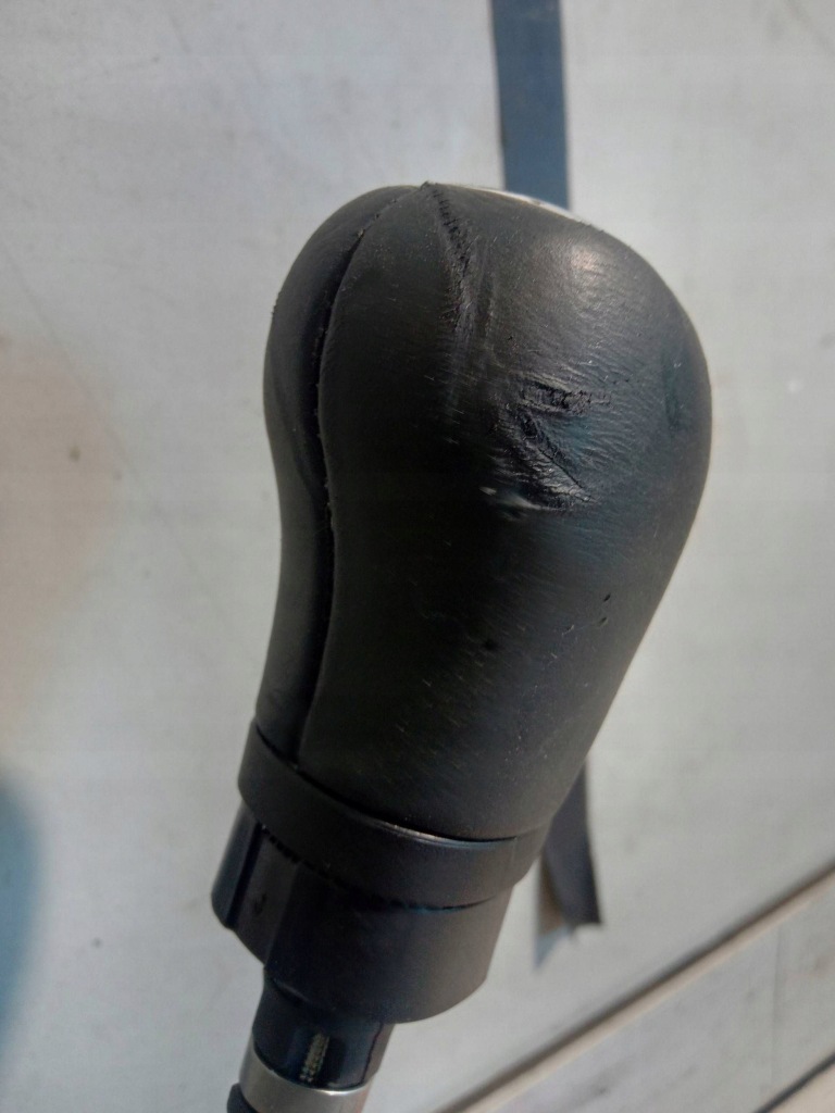 Skoda scala куліса перемикання передач ручка троси оригінальний номер 2q0711049aa Недорого