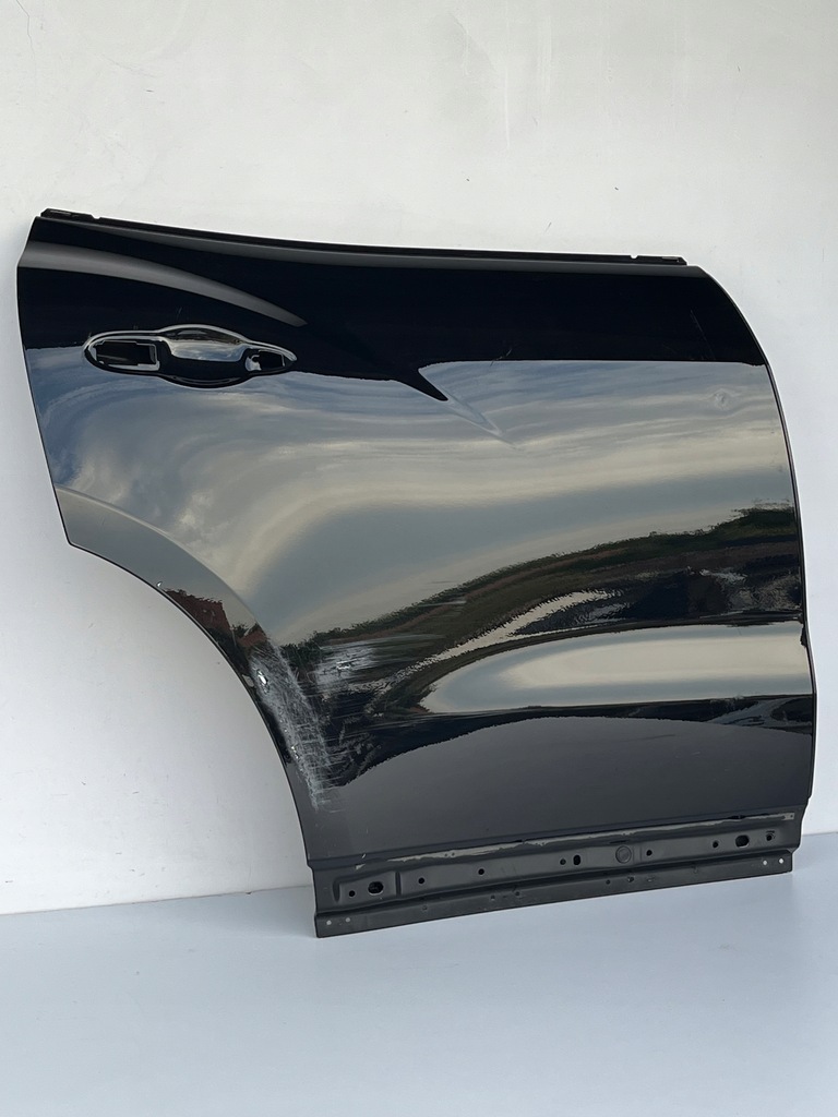 фото №1, Дверь правое задняя задние maserati levante hp29052a