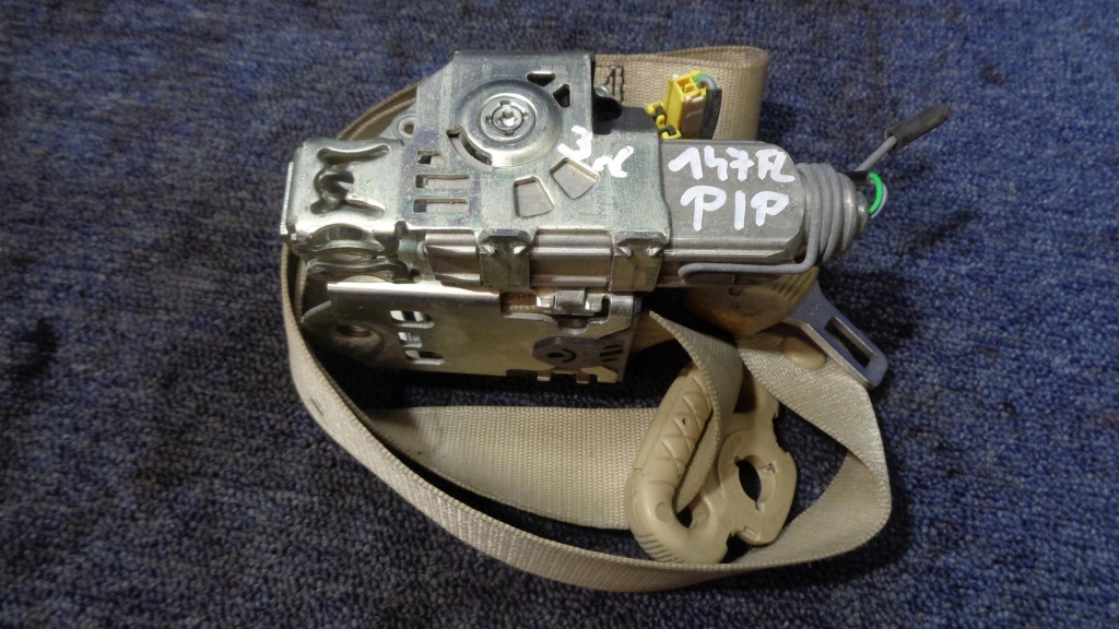 фото №1, Pas безопасности alfa romeo 147 3d правый передний кремовый