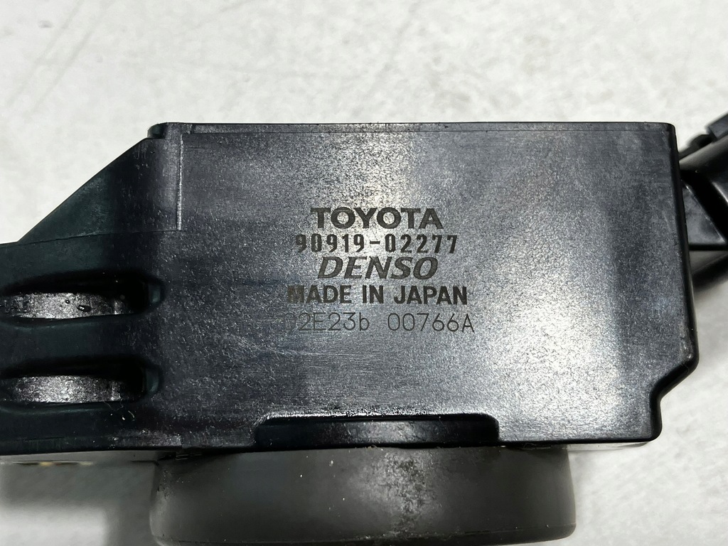 фото №8, Rav4 v camry viii катушка зажигания 90919-02277