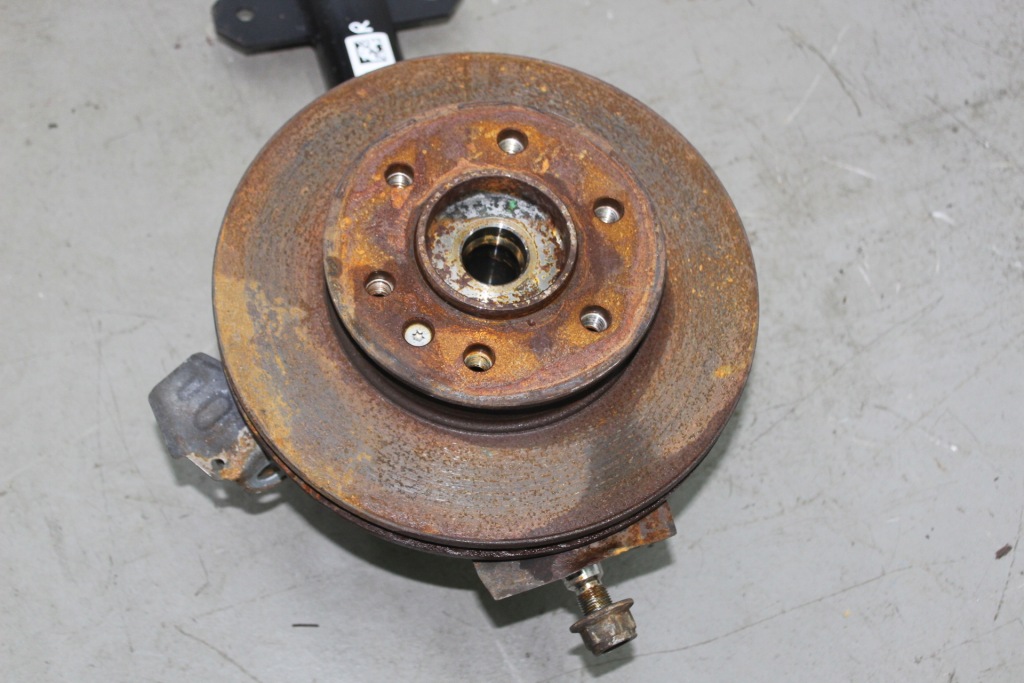 Mercedes w907 w910 sprinter подвеска правый  перед амортизатор поворотный кулак с Разборки