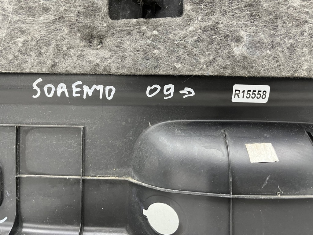 фото №15, Обивка kia sorento 2 ii 09-14r. обшивка крышки багажника 81750-2p000