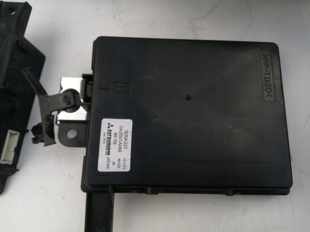 фото №4, Mitsubishi lancer viii 1.8 b бортовий комп'ютер імобілайзер набір