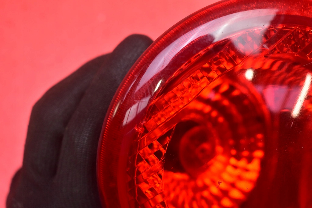 фото №8, Лампа права задня задня верхній 25823015 chevrolet hhr 1 i 05-11