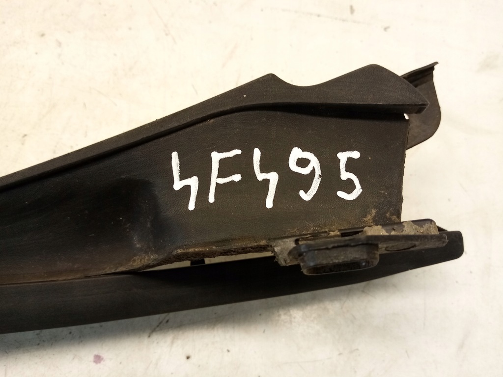 фото №10, Молдинг накладки стекло правая 8200334100 левая 8200334099 renault clio iii kompl