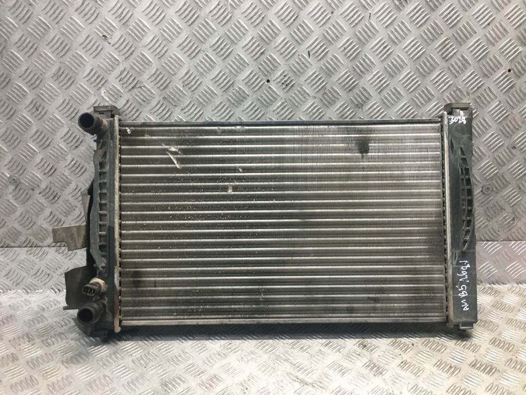 фото №1, Audi a4 b5 1.6 радиатор wody