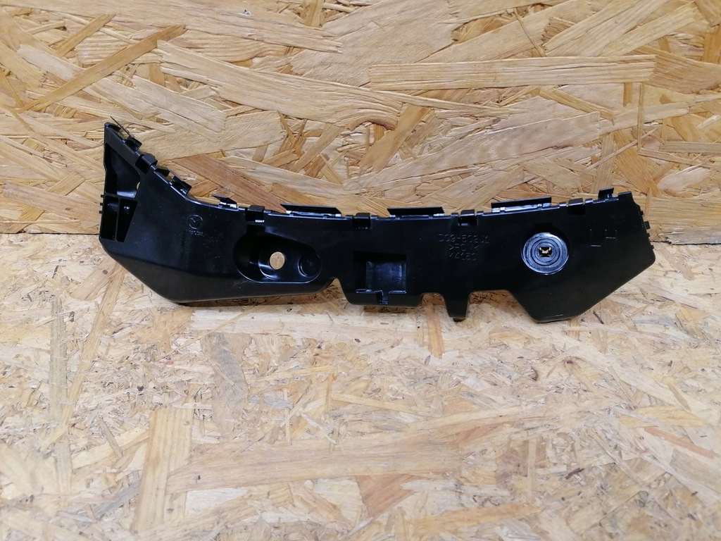 фото №1, Направляющая кронштейн бампера левый задняя mazda 2 ii dl dj 2015-