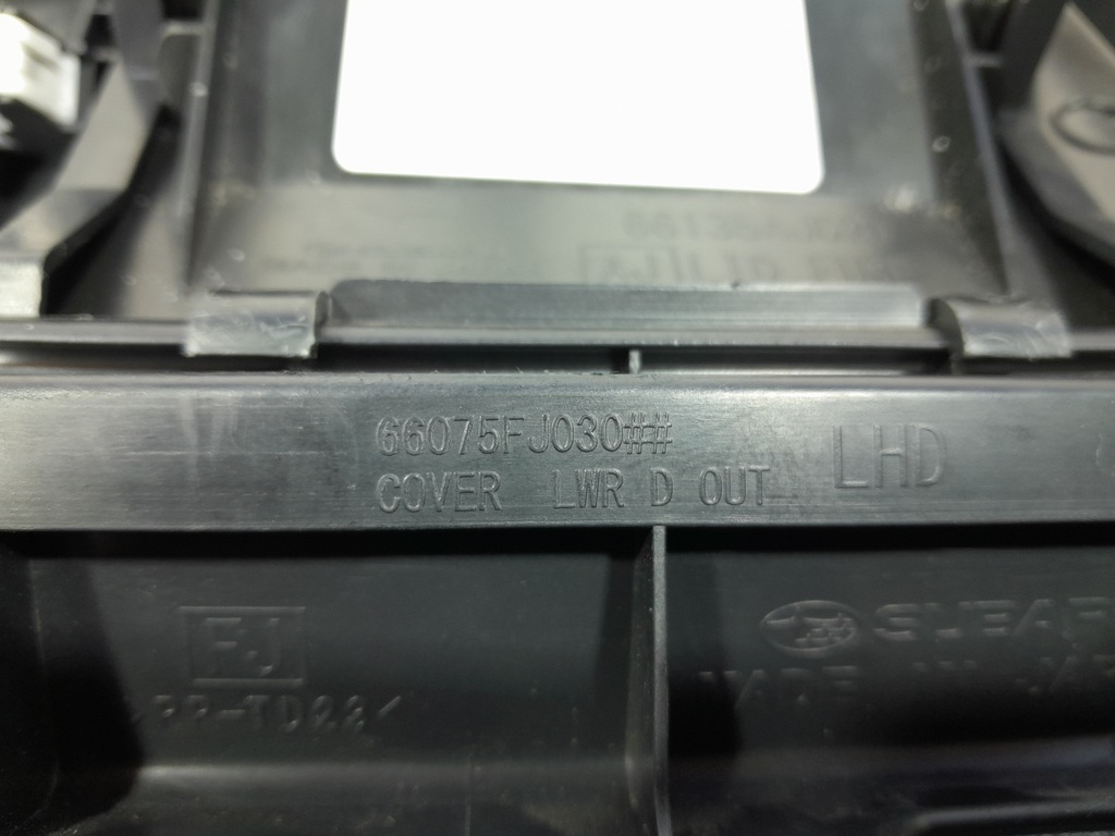 фото №7, Subaru xv lift защита консоли pod руль с переключателями 66075fj030