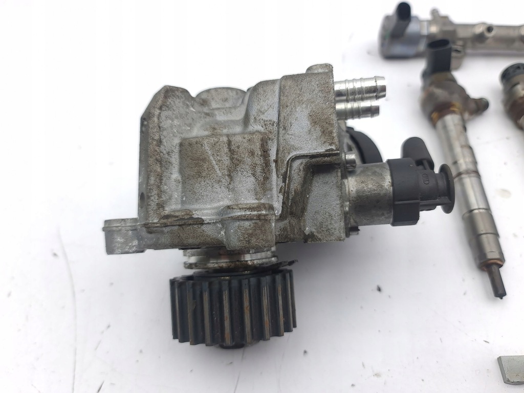 фото №15, Audi a4 s4 b9 2017 набір системи вприску пального