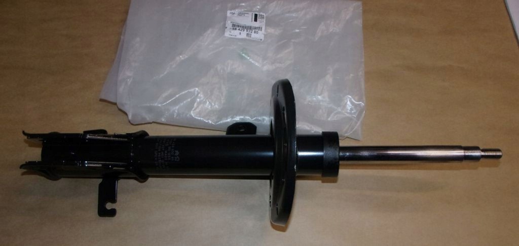 фото №1, Амортизатор. c c4 iii перед левый 9842993280