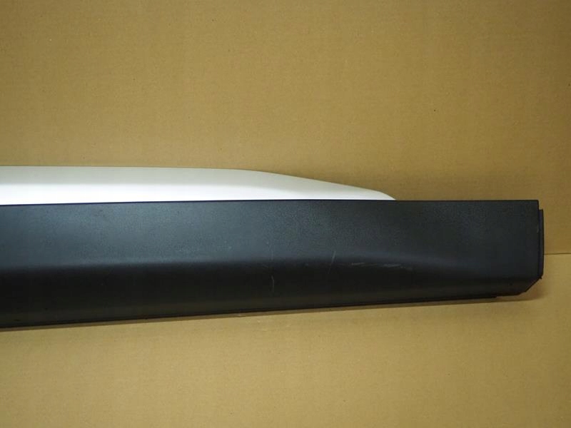 фото №4, Молдинг декоративна двері правий перед peugeot 2008 ii