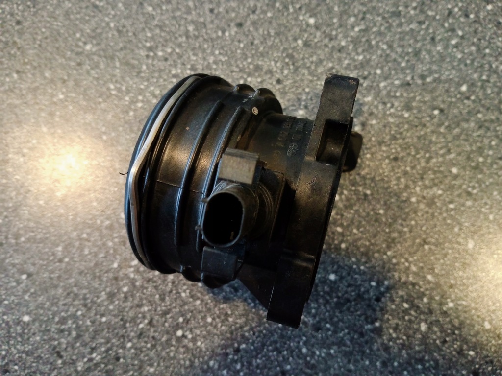 фото №1, Соединитель дроссель mercedes w218 cdi a6420900344