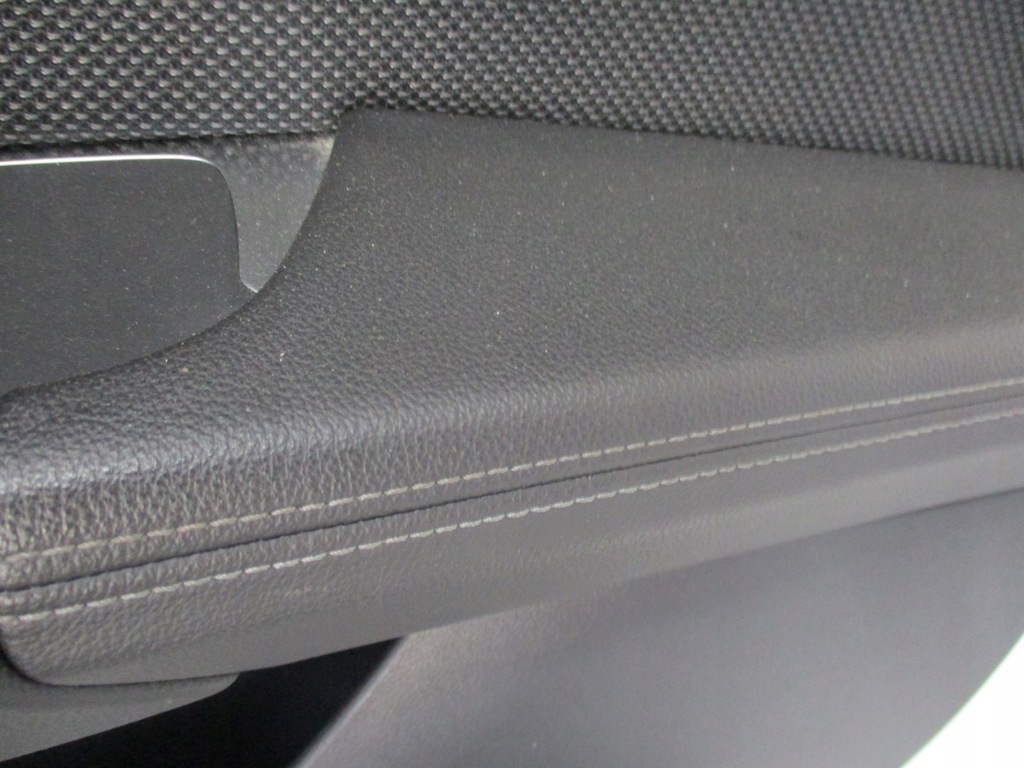 фото №10, Оббивка оббивка двері bmw x3 g01 17r матеріал