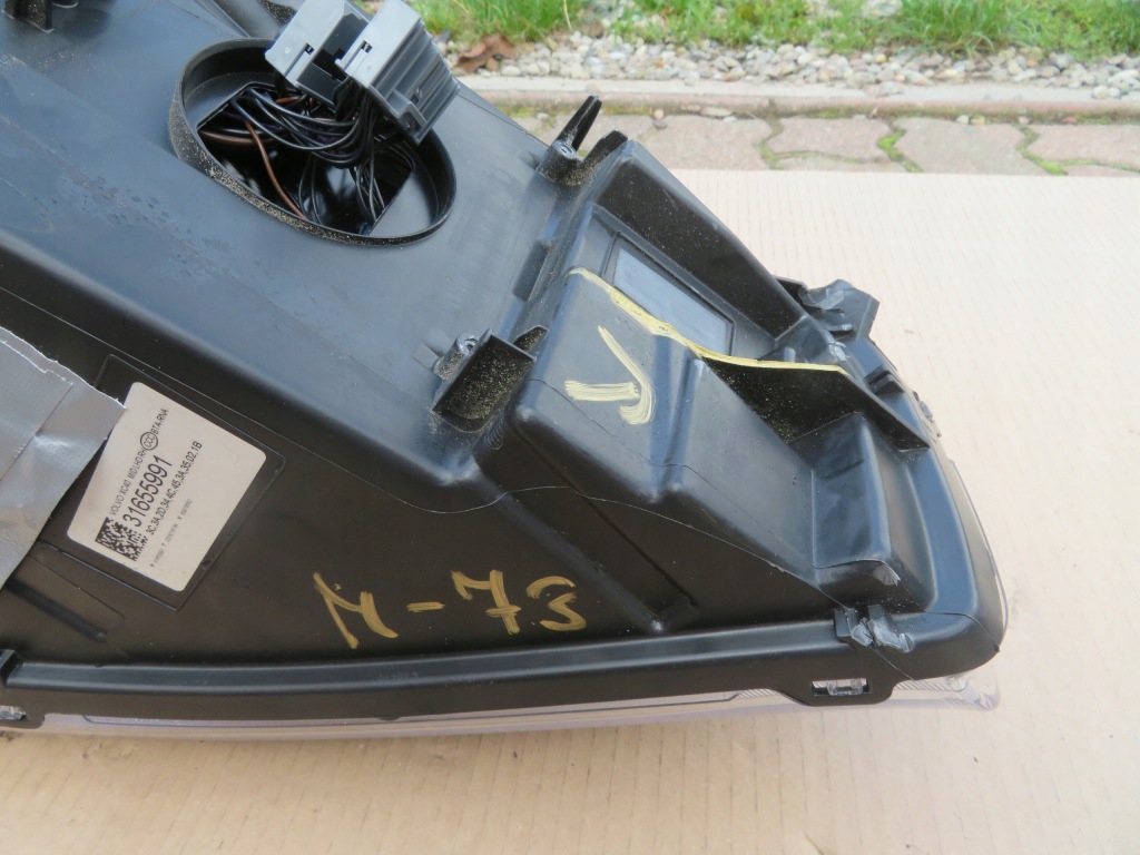 Volvo xc40 xc 40 18- фара правый  перед правый  передняя mid led европа  31655991 Доставка