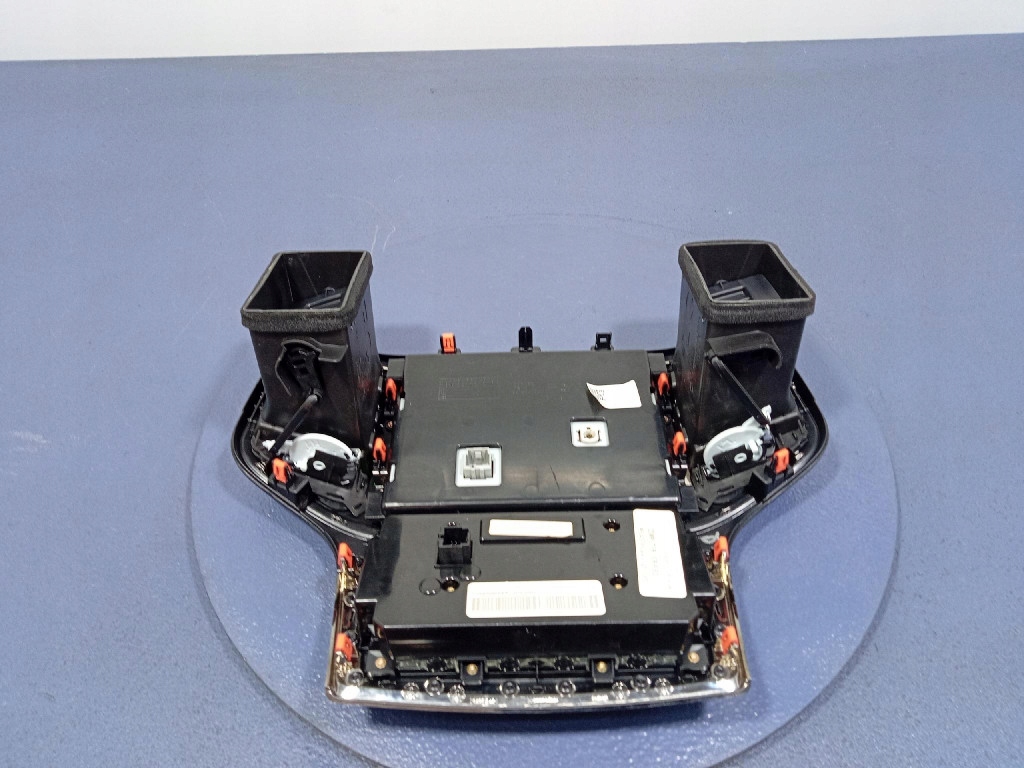 Grand cherokee iv wk2 рестайлинг  2017- радио панель обдув 68455828ab с Разборки