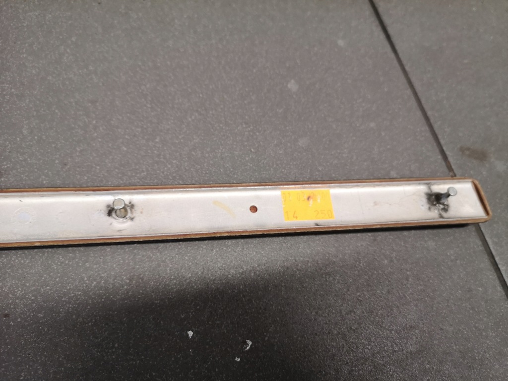 фото №10, Молдинг dekor drewno правий задня audi a8 d2 4d0867420