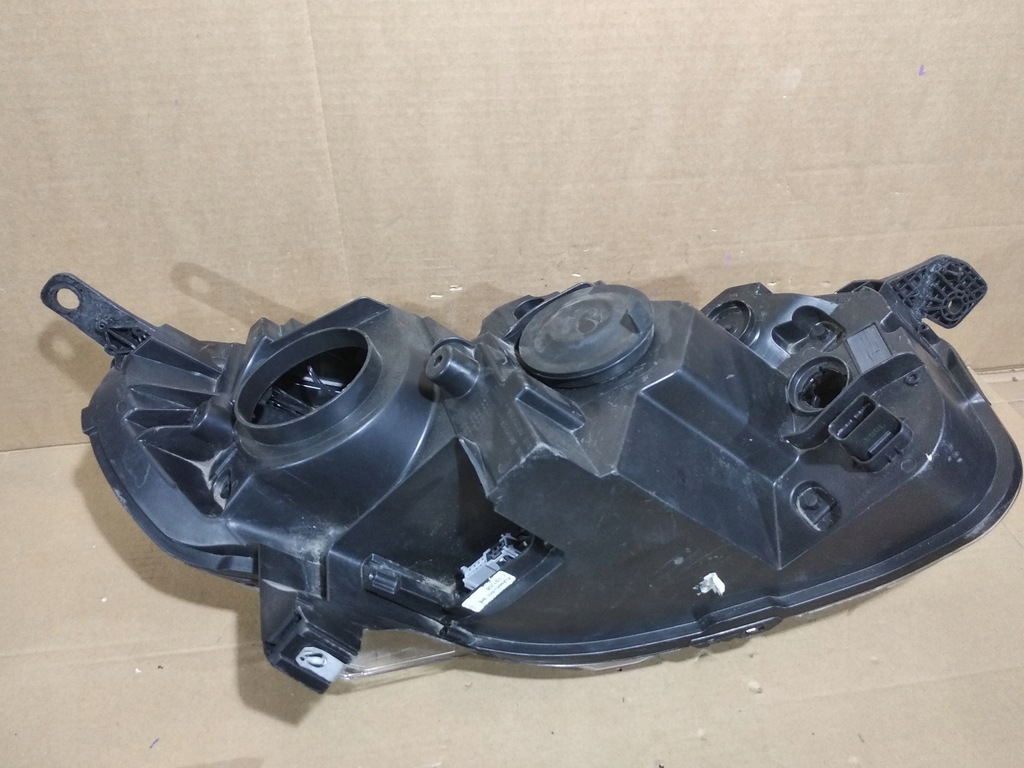 фото №9, Toyota proace ксенон лампа левая перед передняя