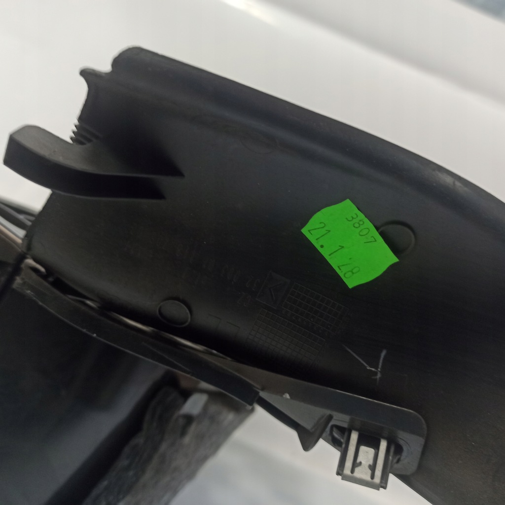 фото №8, Audi a4 b8 бардачок пассажира 8k1857035