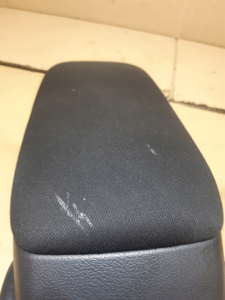 фото №10, Audi a3 8p lift подлокотник средний материал 8p0864207e