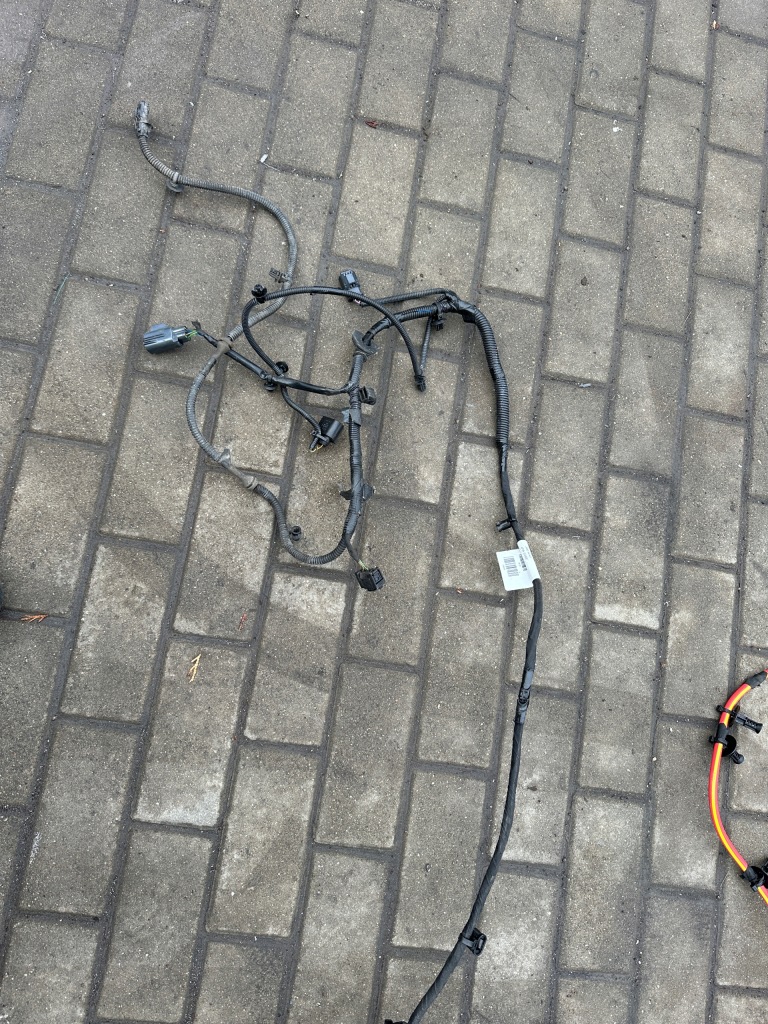 фото №7, Volvo xc60 ii b4 mild hybrid дизель электропроводка отсек двигателя