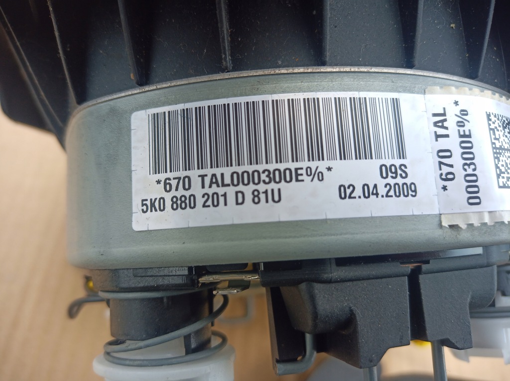 фото №6, Подушка безопасности подушка ремни vw golf vi plus 5k0880201d