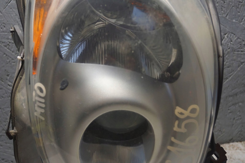 фото №3, Alfa romeo mito лампа правый перед s1658