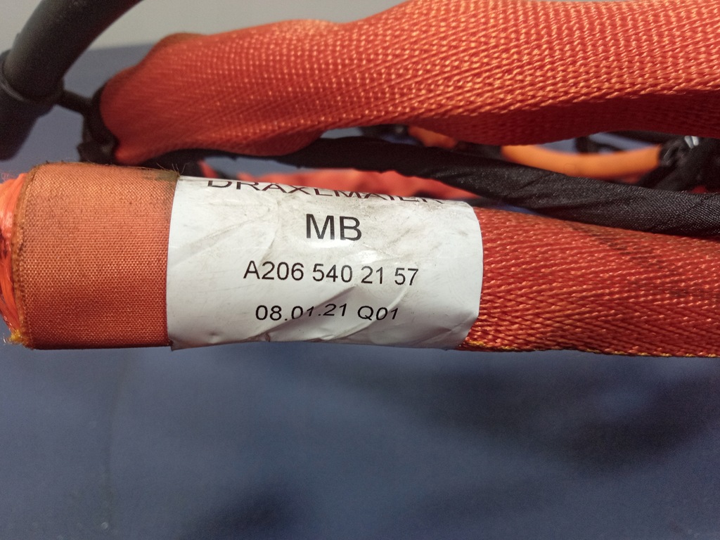 фото №4, C klasa w206 300e разъём зарядки plug in a2065402157