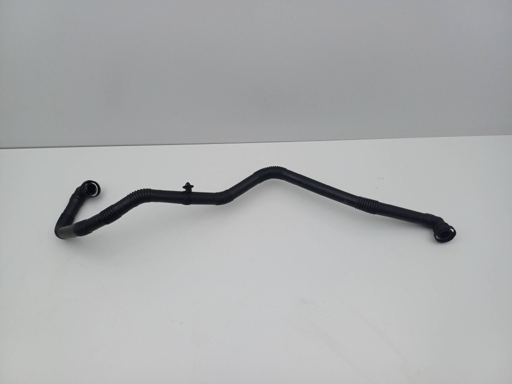 Купити Шланг труба повітря audi a6 c5 078133817e nr213