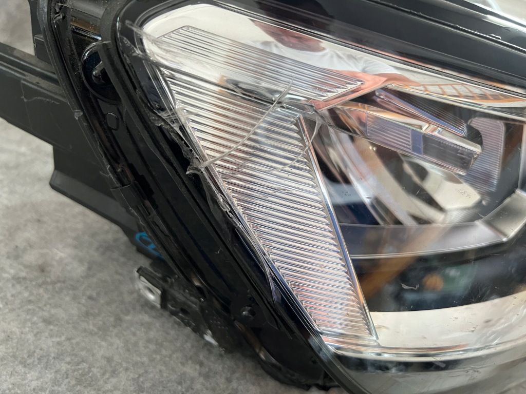 фото №5, Vw tiguan ii 2 15- правая лампа full led