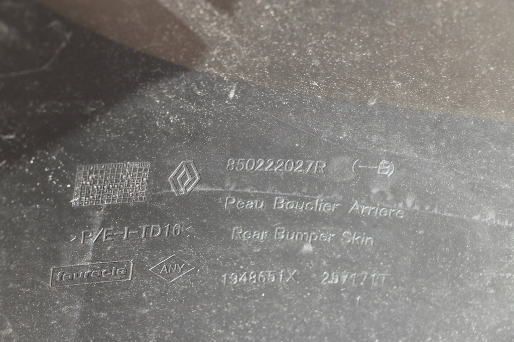 фото №10, Dacia duster ii 2 бампер задняя задний na 6 датчиков pdc 2019+