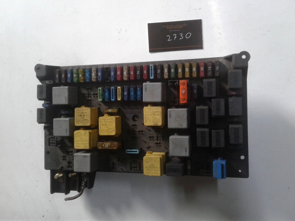 фото №1, Коробка предохранителей mercedes-benz оригинальный номер 1635450205