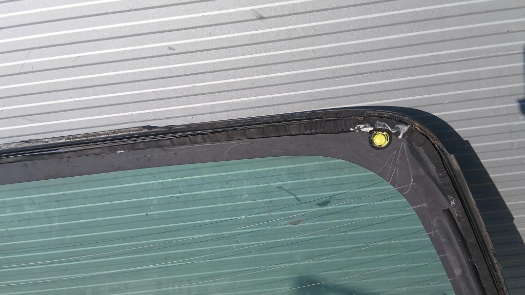 Скло задня alfa romeo 156 04r sedan в Україні