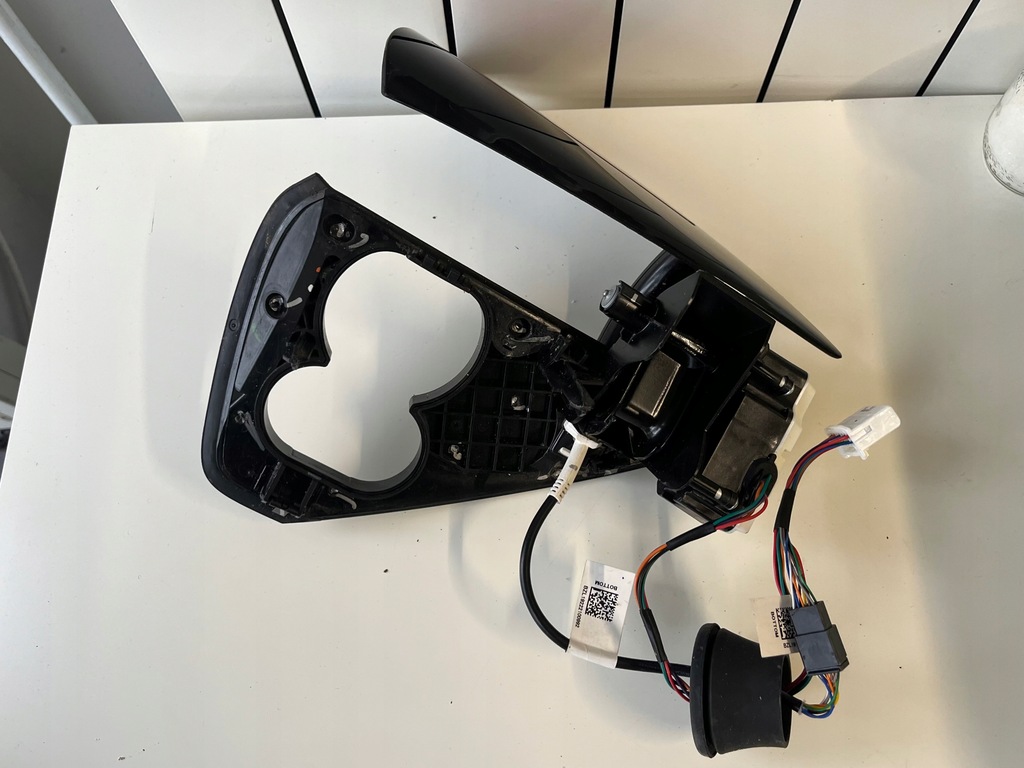 фото №7, Лампа левая задняя tesla model 3 крышка зарядное устройство комплект