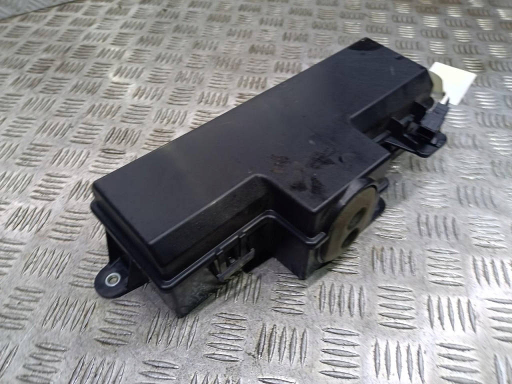 фото №1, Opel insignia a kombi привод крышки 13279362