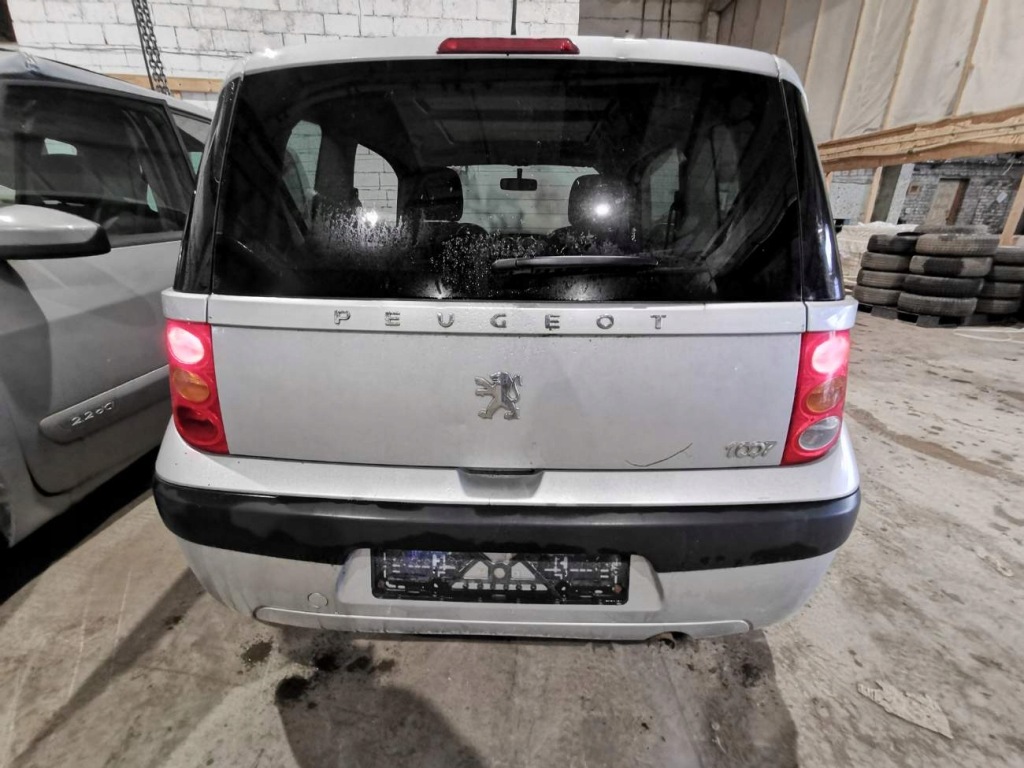 Peugeot 1007 коробка предохранителей 2007 1.4l 9653495880 9653495880 Киев