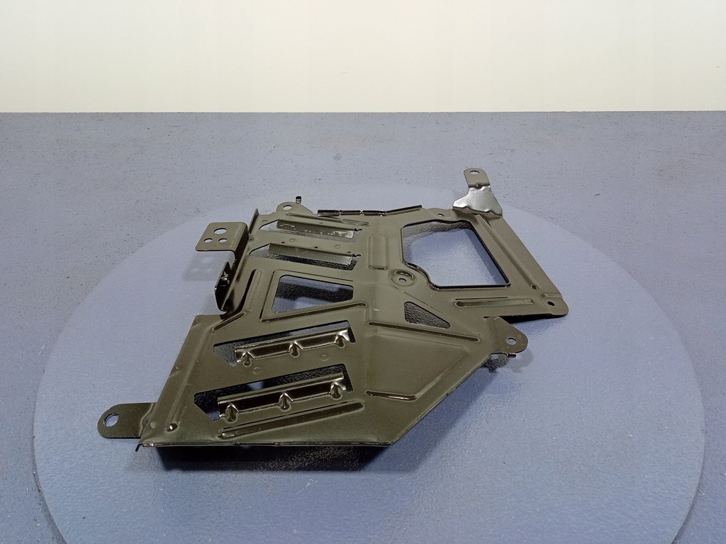 фото №5, Bmw x3 g01 g02 f97 кронштейн кронштейн усилителя 6801462