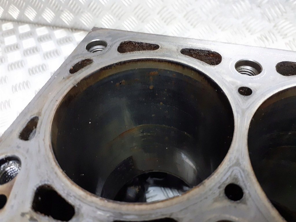 фото №9, Блок двигуна apq seat arosa 1.4 8v apq