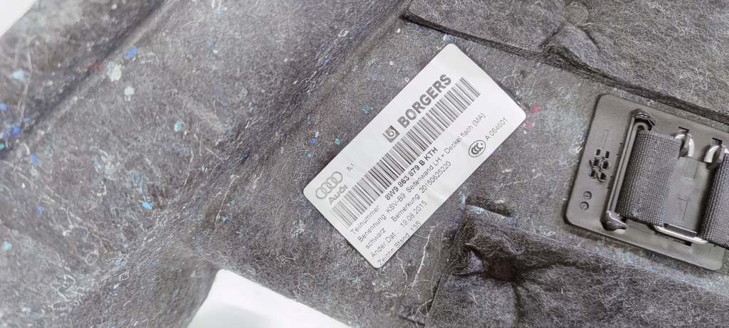 фото №8, Обшивка багажника hak лівий audi a4 b9 8w9863879b