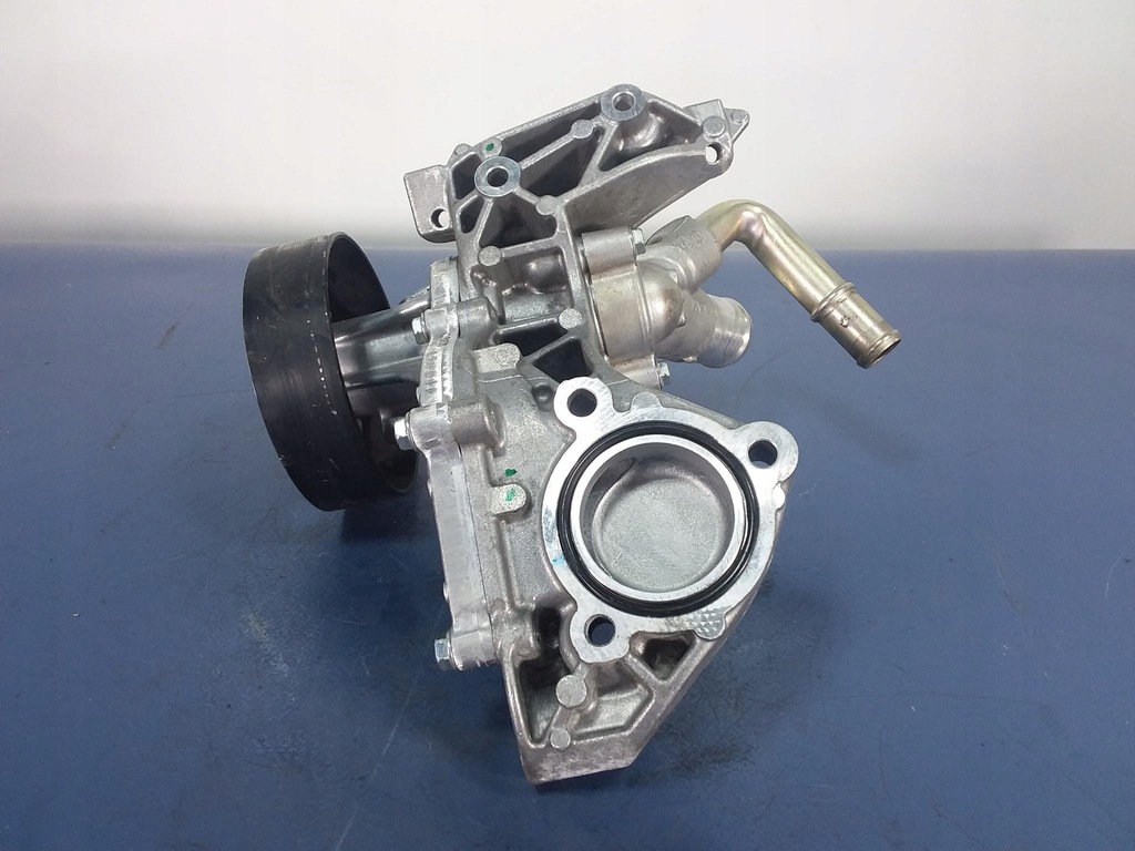 фото №4, Honda civic x 1.0 vtec turbo насос wody