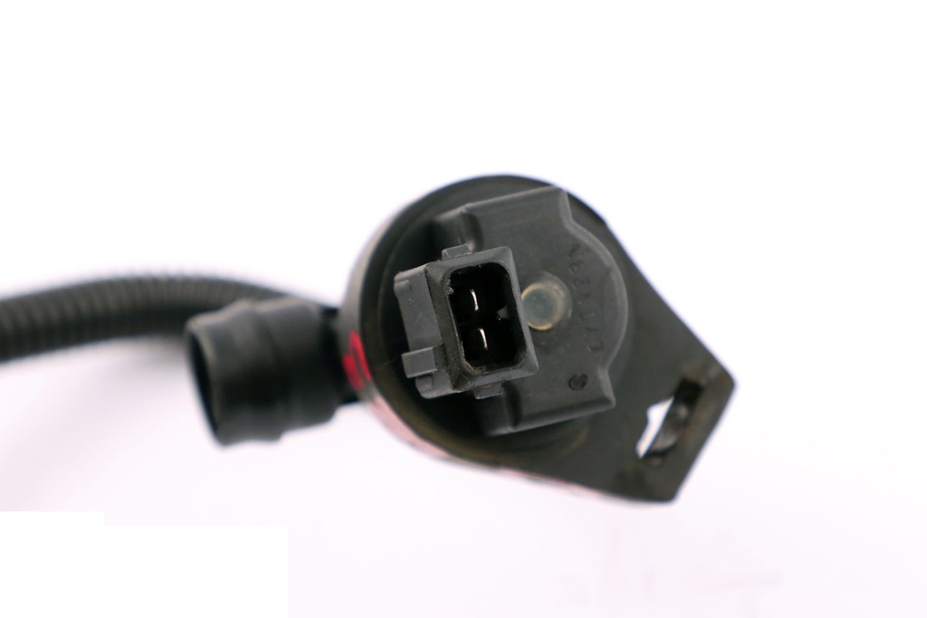 фото №9, Bmw x3 e83 lci z4 e85 e86 n52 n52n клапан давления otpowietrzający 7530264