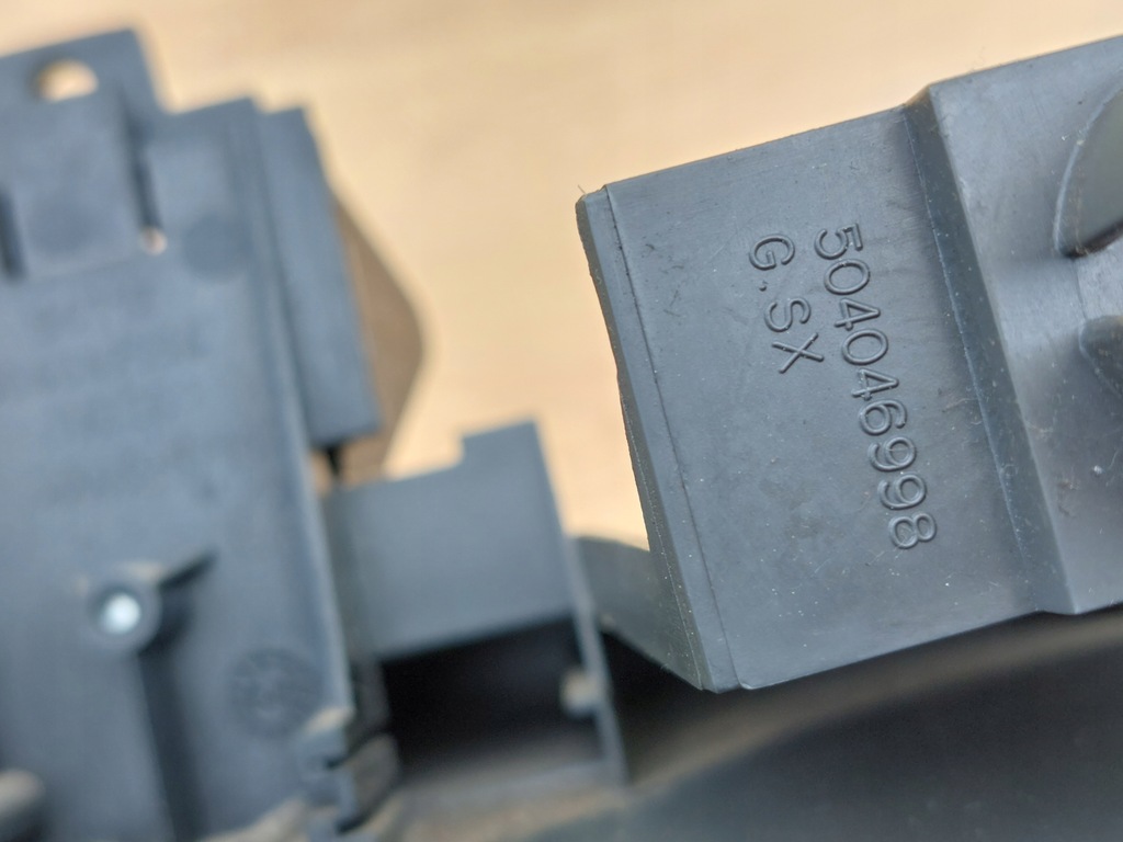 фото №4, Iveco daily 99-06 бардачок полка 504049554