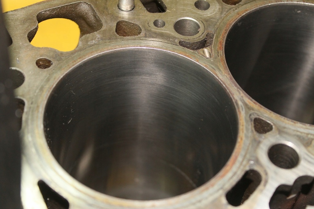 фото №6, Блок двигуна golf vii a3 8v crl 2.0 tdi 03n023c