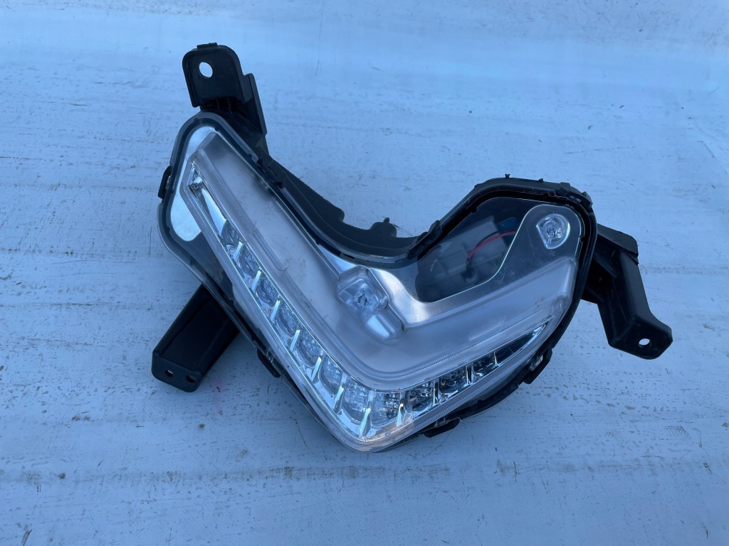 фото №1, Tucson ii n line противотуманная фара led drl правый 92208-d7700