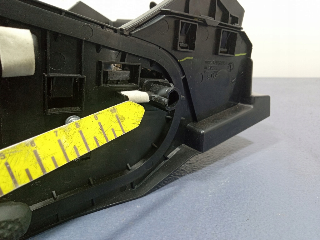 фото №10, Mercedes gls x166 gle w166 бардачок кронштейн na кружки